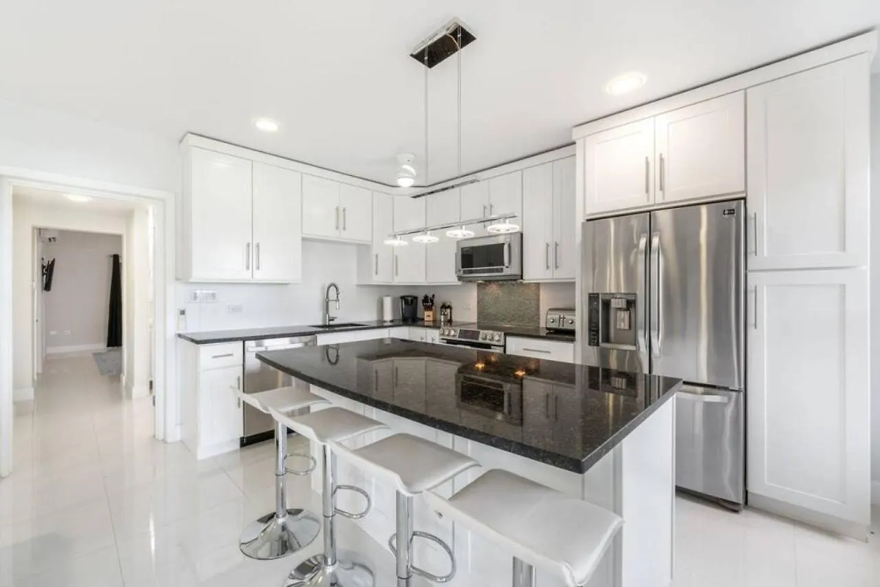 Апартаменты George Town Villas #117 Каймановы острова