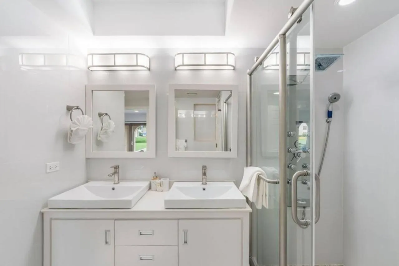 Апартаменты George Town Villas #117