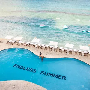 4* Курортный комплекс Grand Cayman Marriott